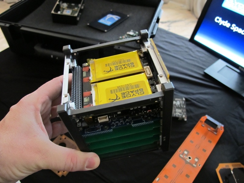 CubeSat_in_hand.jpg